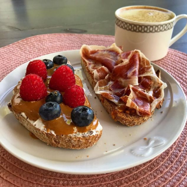 Idea tostadas desayuno