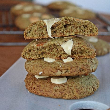 Galletas de te matcha y chocolate blanco